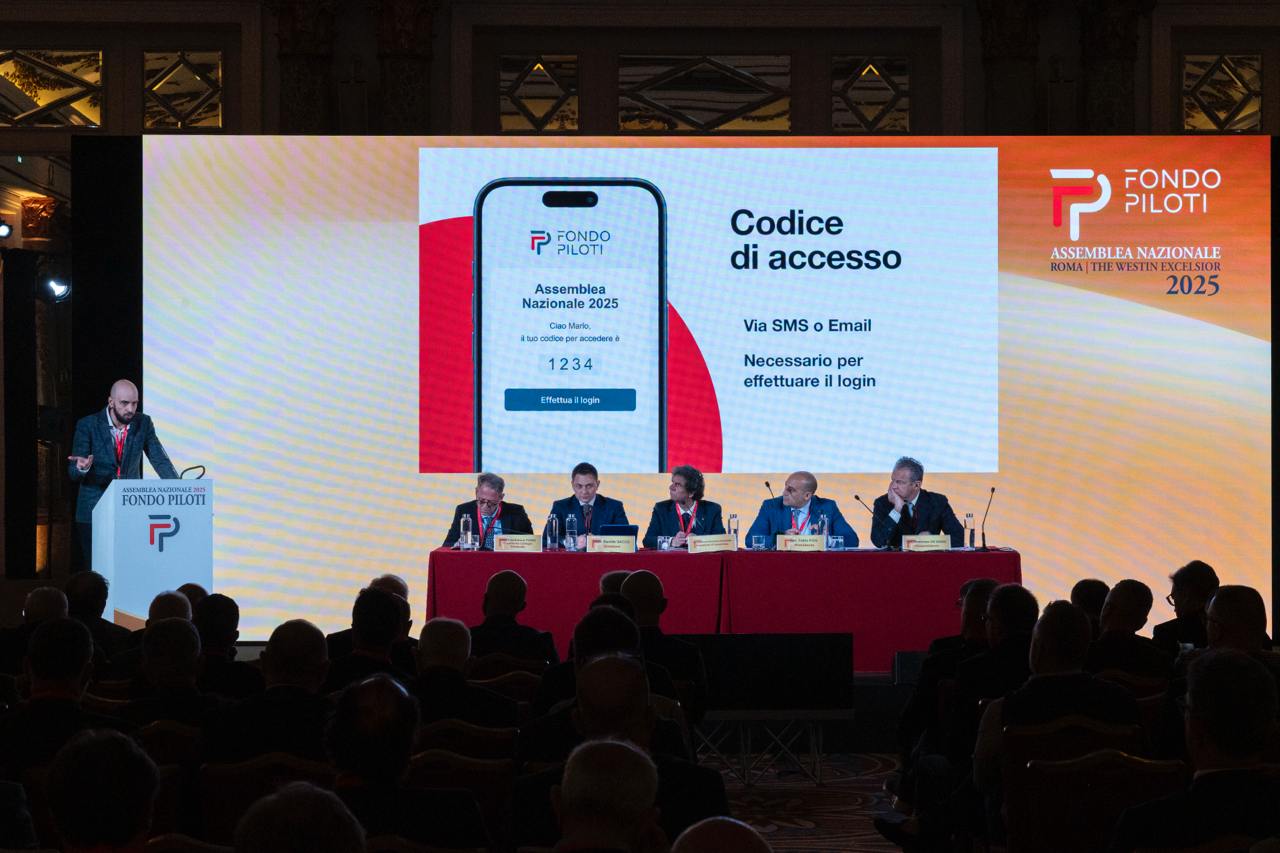 Schermata codice di accesso proiettata in sala